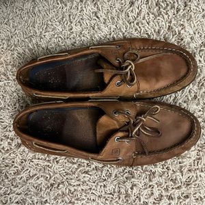 Sperry top sider boat shoes